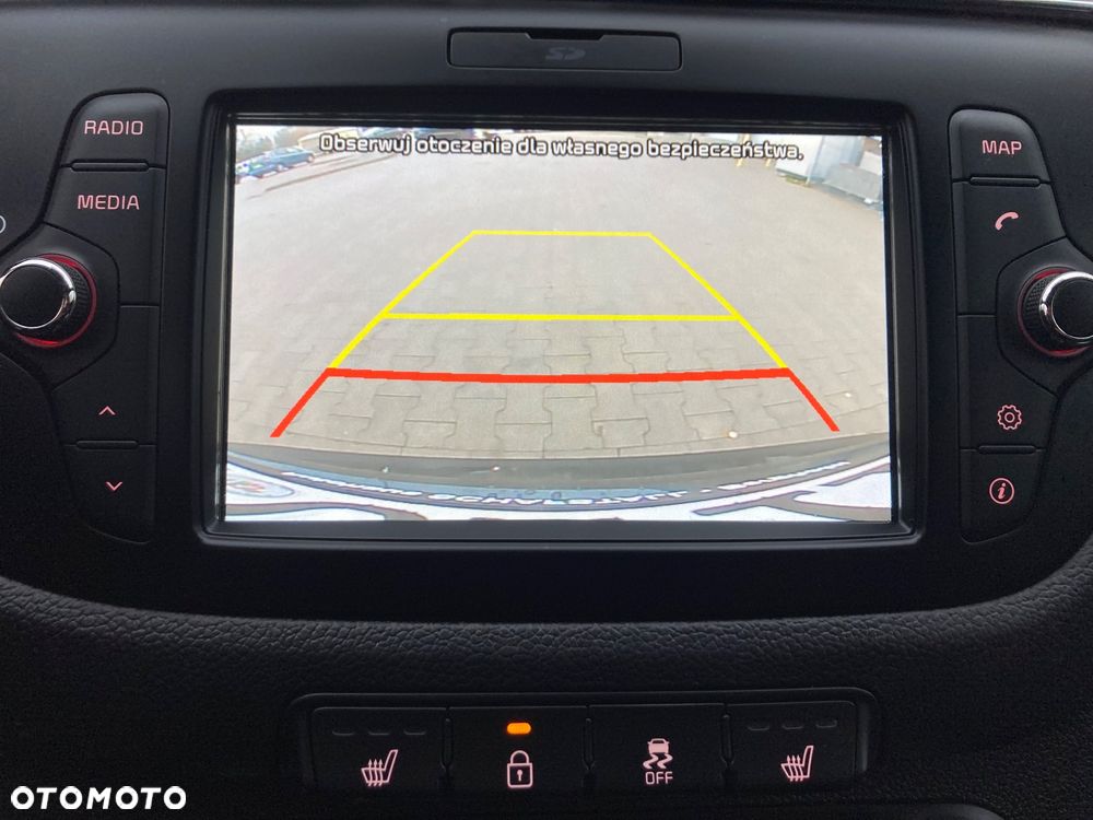 Kia Ceed 1.6 GDI SW ISG Dream-Team Edition - 14