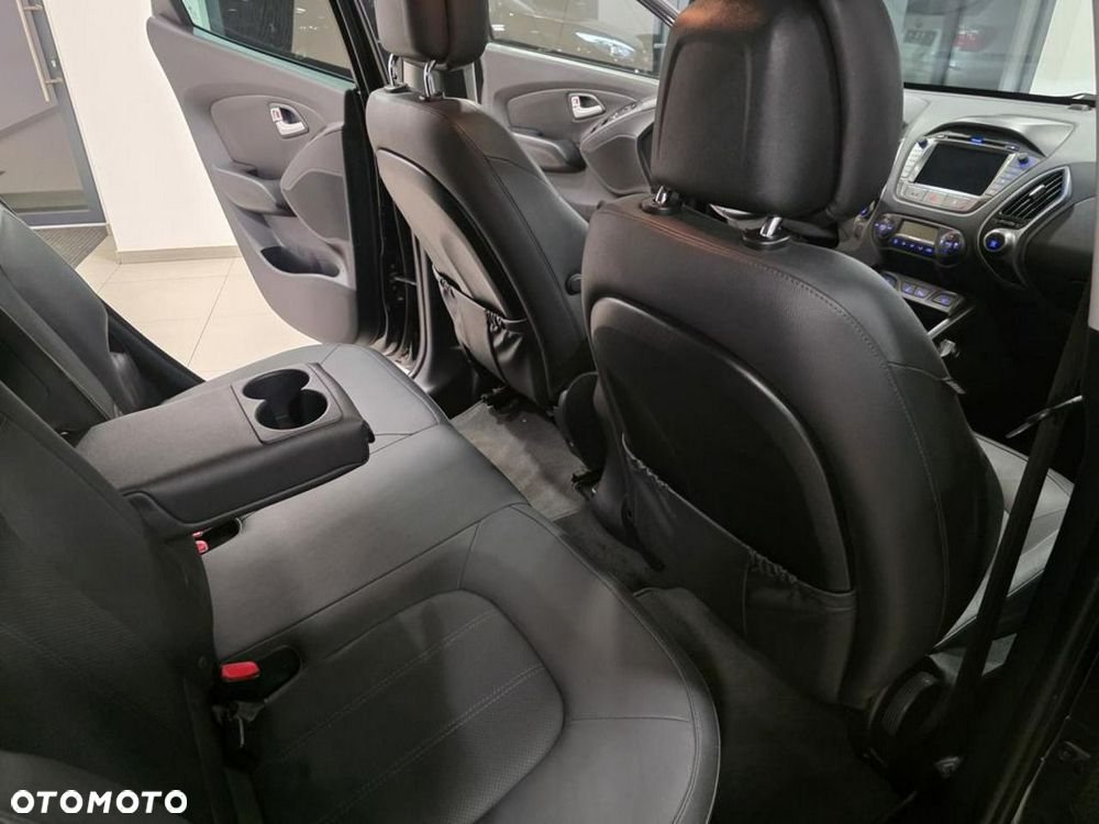 Hyundai ix35 2.0 CRDi 4WD Automatik Premium - 22