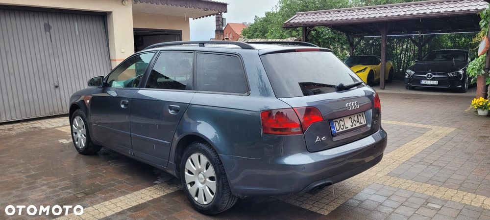 Audi A4 Avant 2.0 TDI - 4