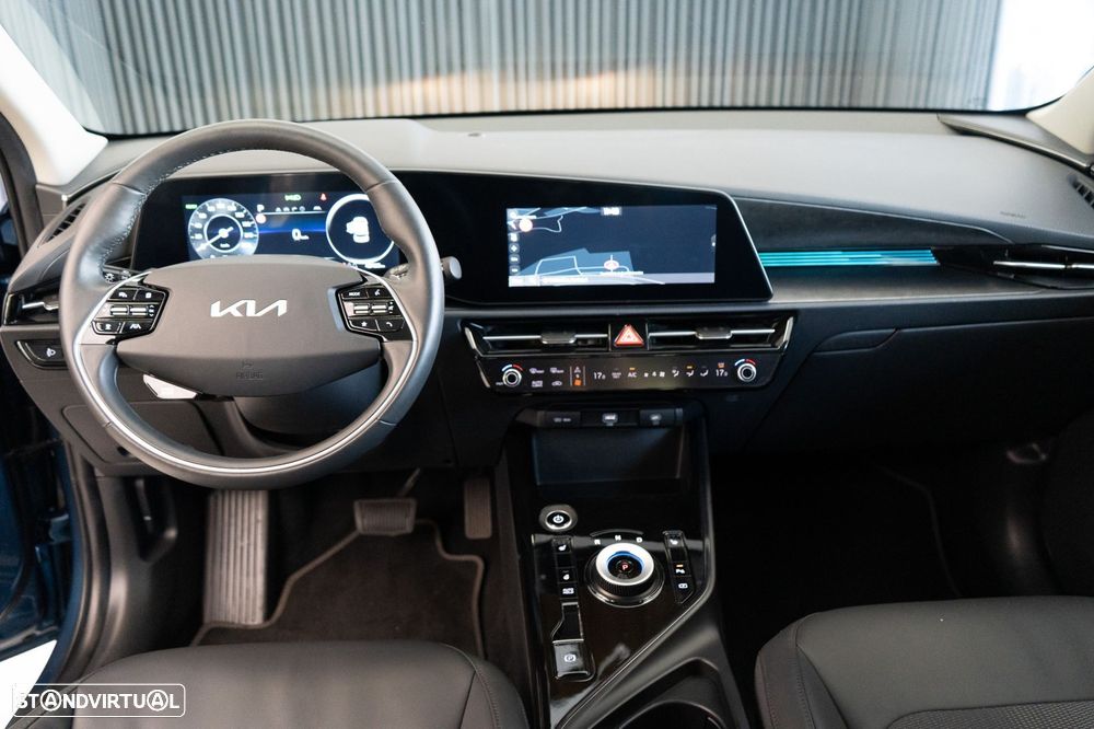 Kia Niro EV 64kWh Drive - 33