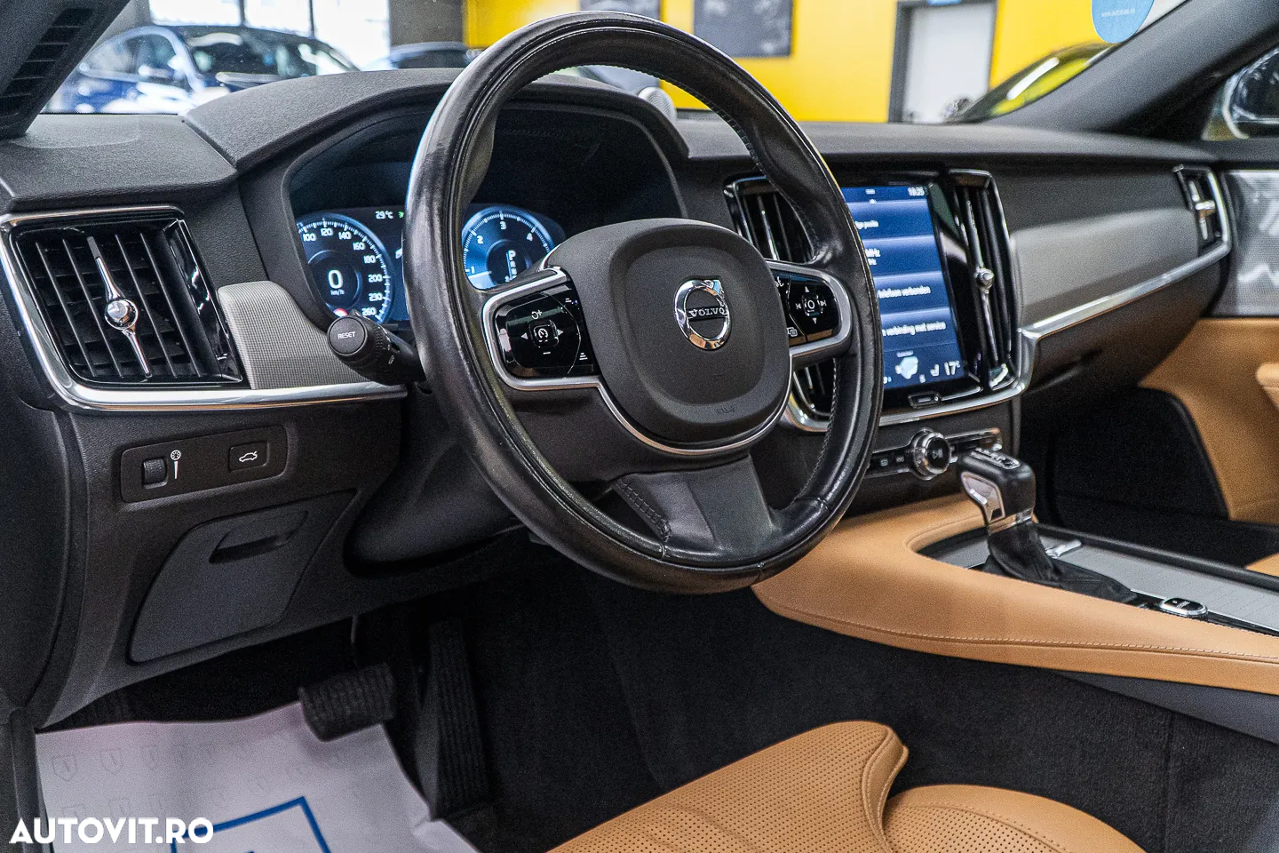 Volvo S90 D5 AWD Geartronic Inscription - 17