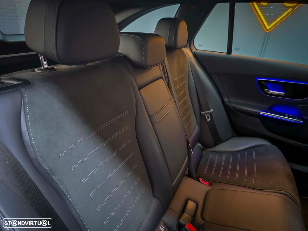 Mercedes-Benz C 300 e T 9G-TRONIC AMG Line - 43