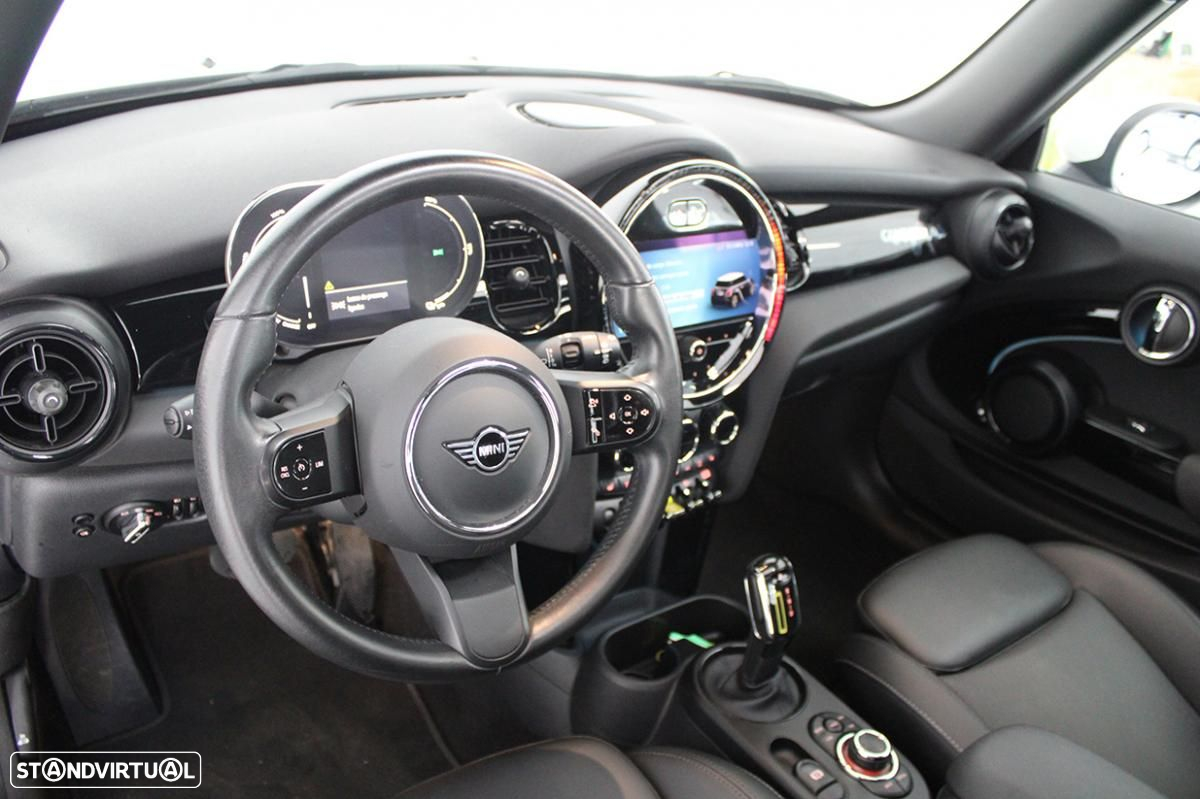 MINI 3 Portas Cooper SE Camden Edition - 12