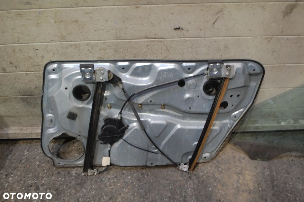 MECHANIZM PODNOŚNIK SZYBY LEWY PRZÓD PRZEDNI VW PASSAT B5 - 3