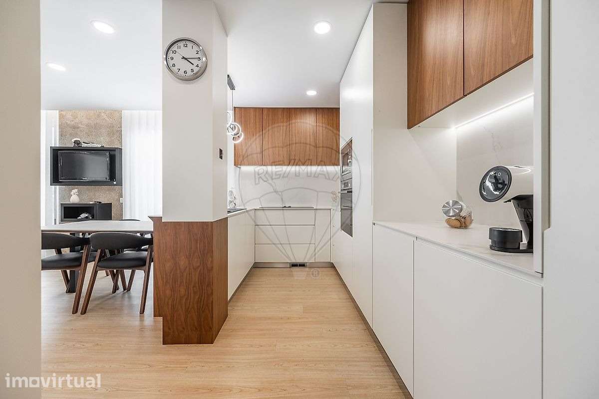 Apartamento T3 seminovo no centro de Paços de Ferreira - Grande imagem: 5/35