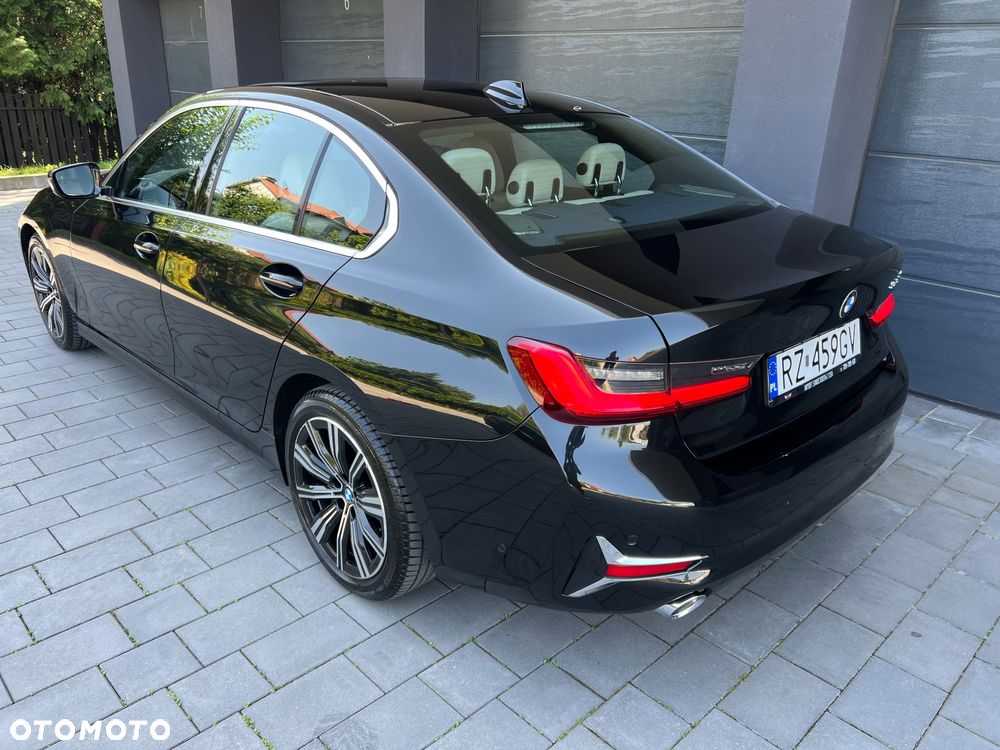 BMW Seria 3 320d Luxury Line sport - 3