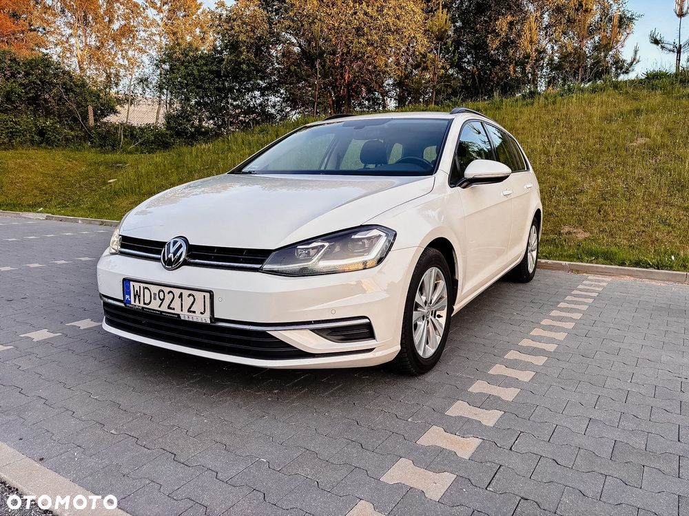 Volkswagen Golf 1.6 TDI BMT Comfortline - 1