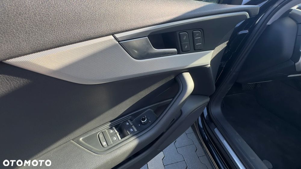 Audi A4 Limousine - 9