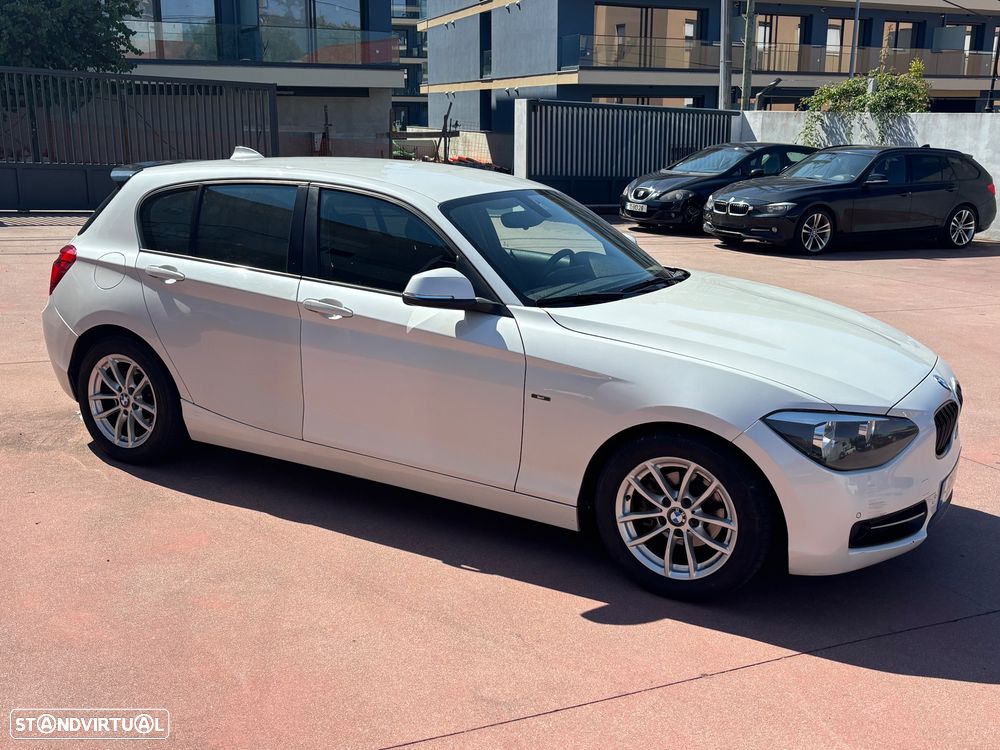BMW 116 d Line Sport — fotografia 3