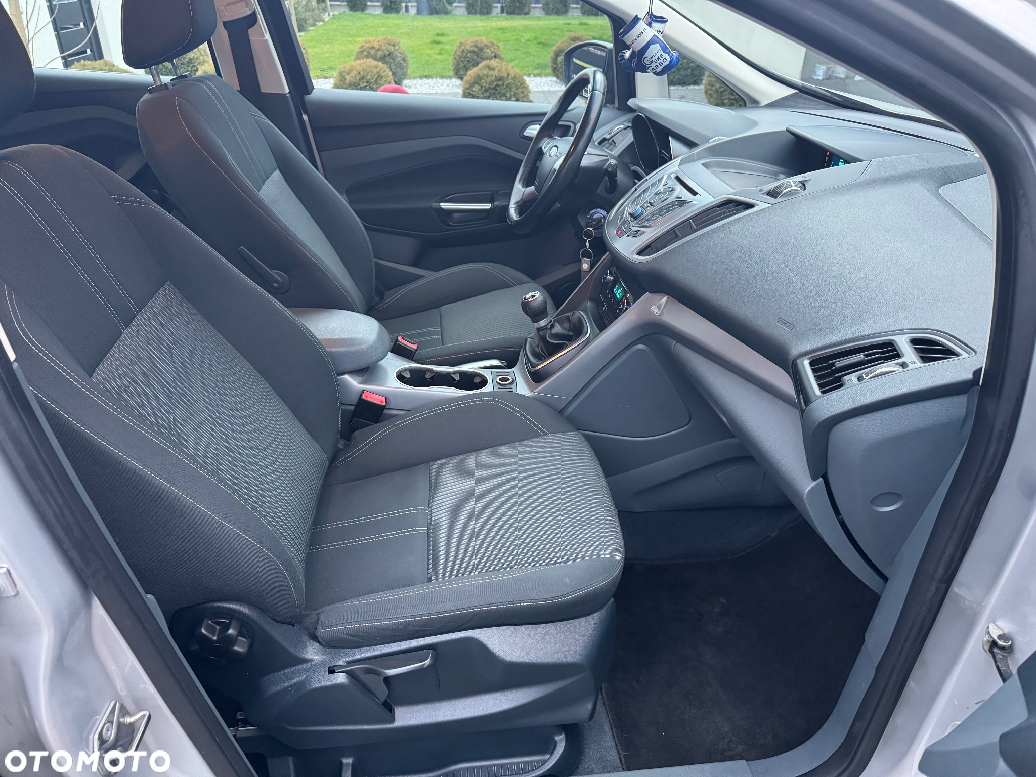 Ford C-MAX 1.6 Ti-VCT Titanium - 25