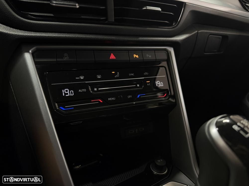 VW T-Roc 1.0 TSI Urban - 15