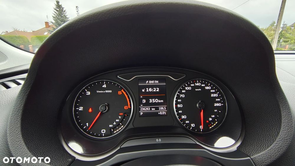 Audi A3 2.0 TDI Attraction S tronic - 24