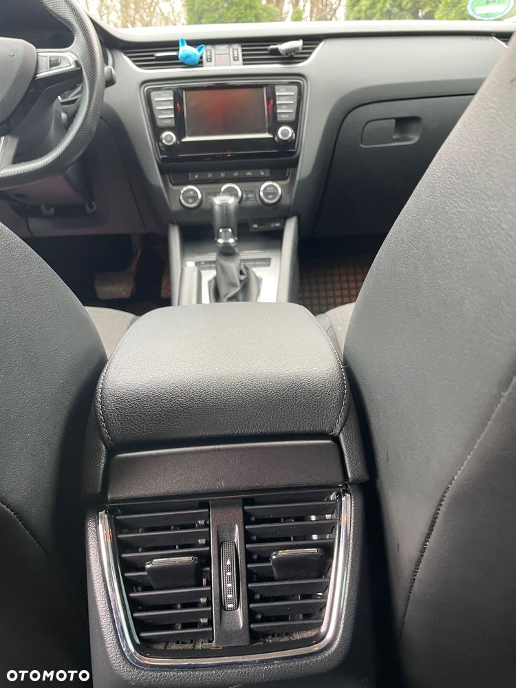 Skoda Octavia - 17
