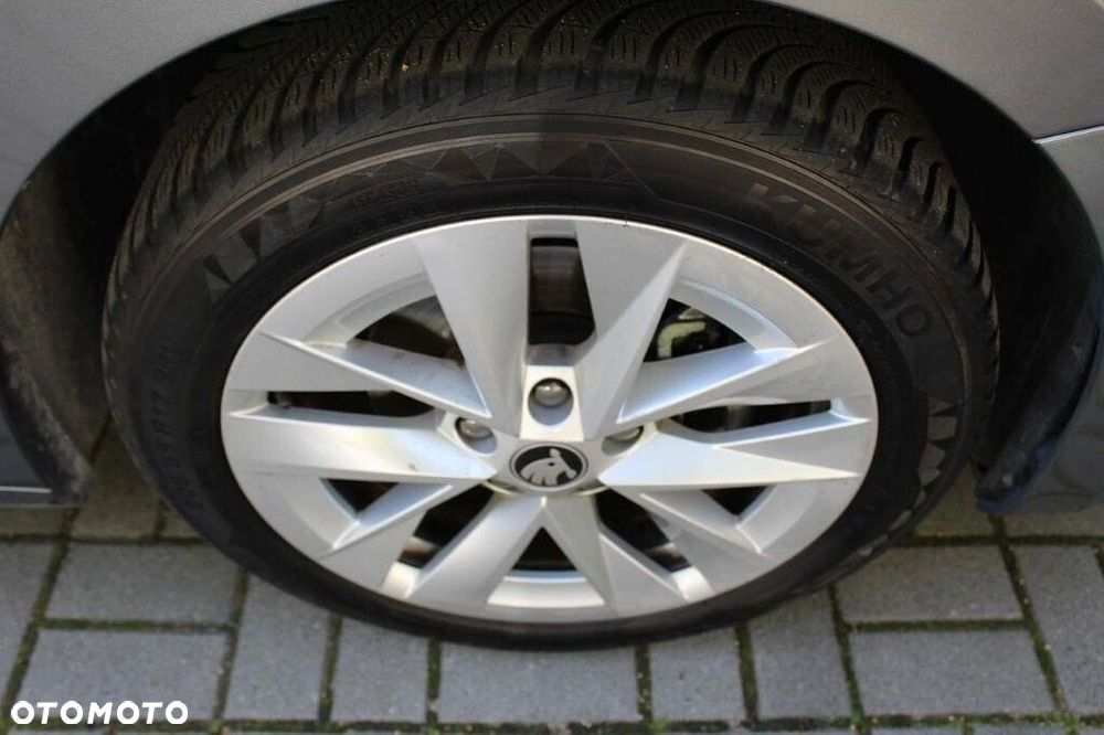 Skoda Octavia - 25