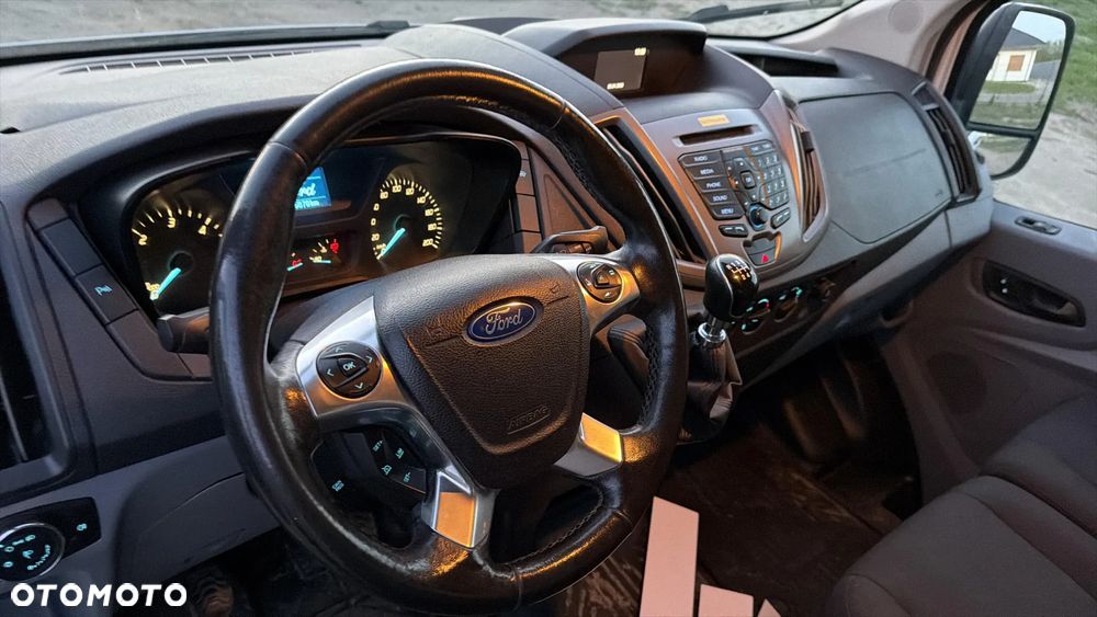 Ford Transit - 8