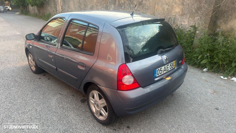 Renault Clio 1.2 16V Dynamique - 5