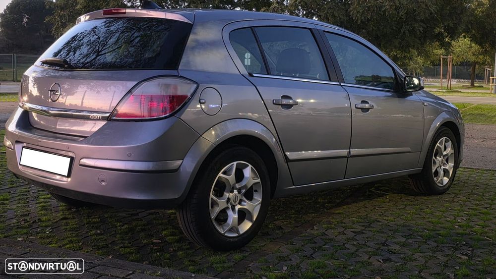 Opel Astra 1.3 CDTI Enjoy EcoFLEX - 5