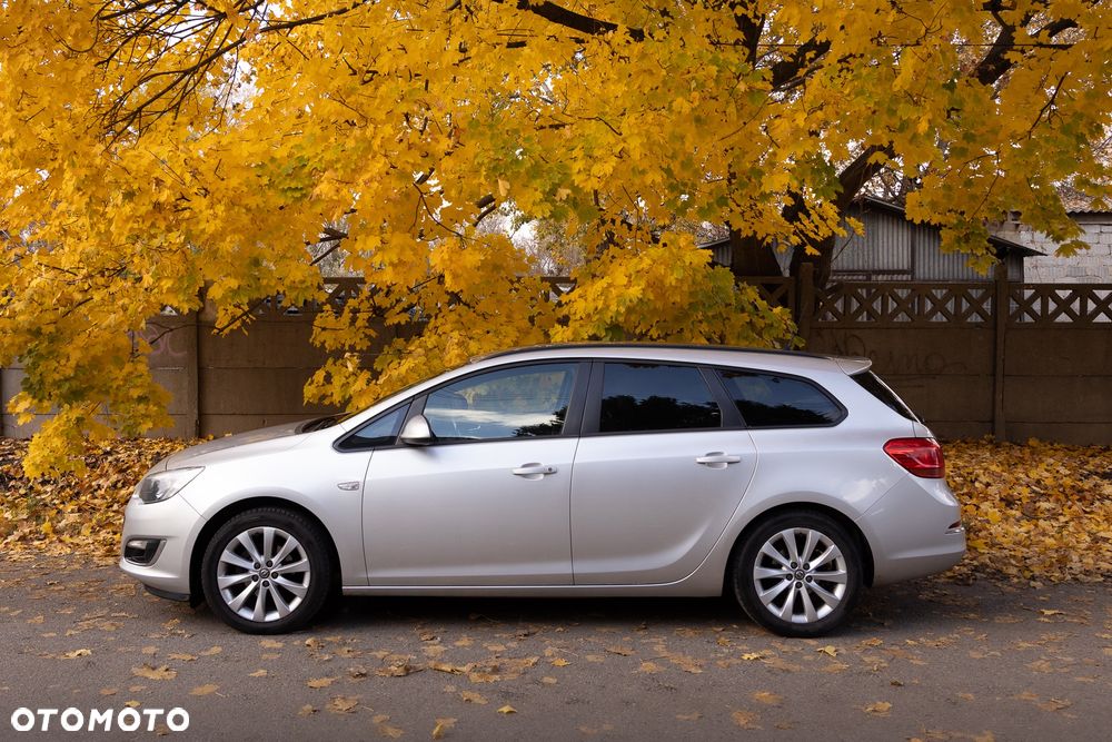 Opel Astra 1.4 T Cosmo - 5