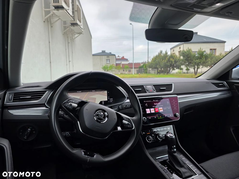 Skoda Superb 2.0 TSI L&K DSG - 6