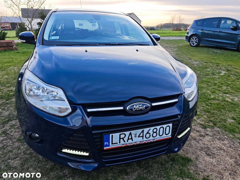 Ford Focus 1.6 TDCi DPF SYNC Edition - 4
