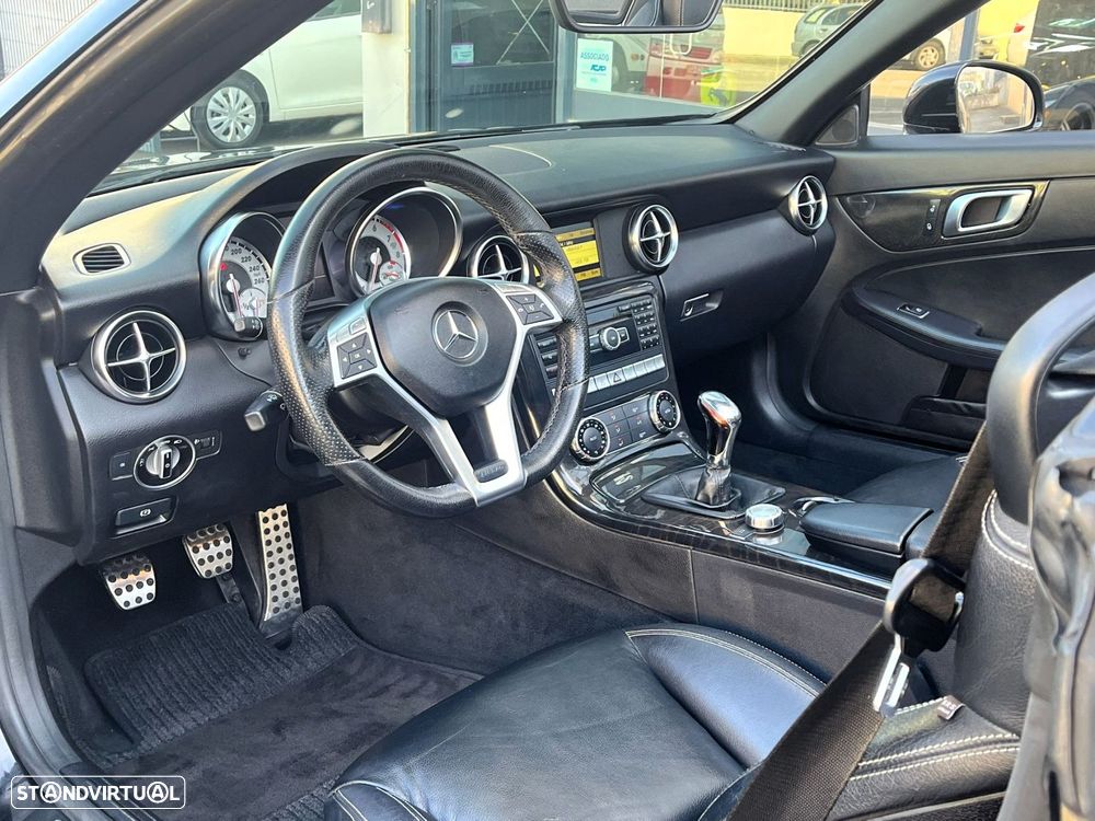 Mercedes-Benz SLK 200 BlueEFFICIENCY Roadster pur - 24