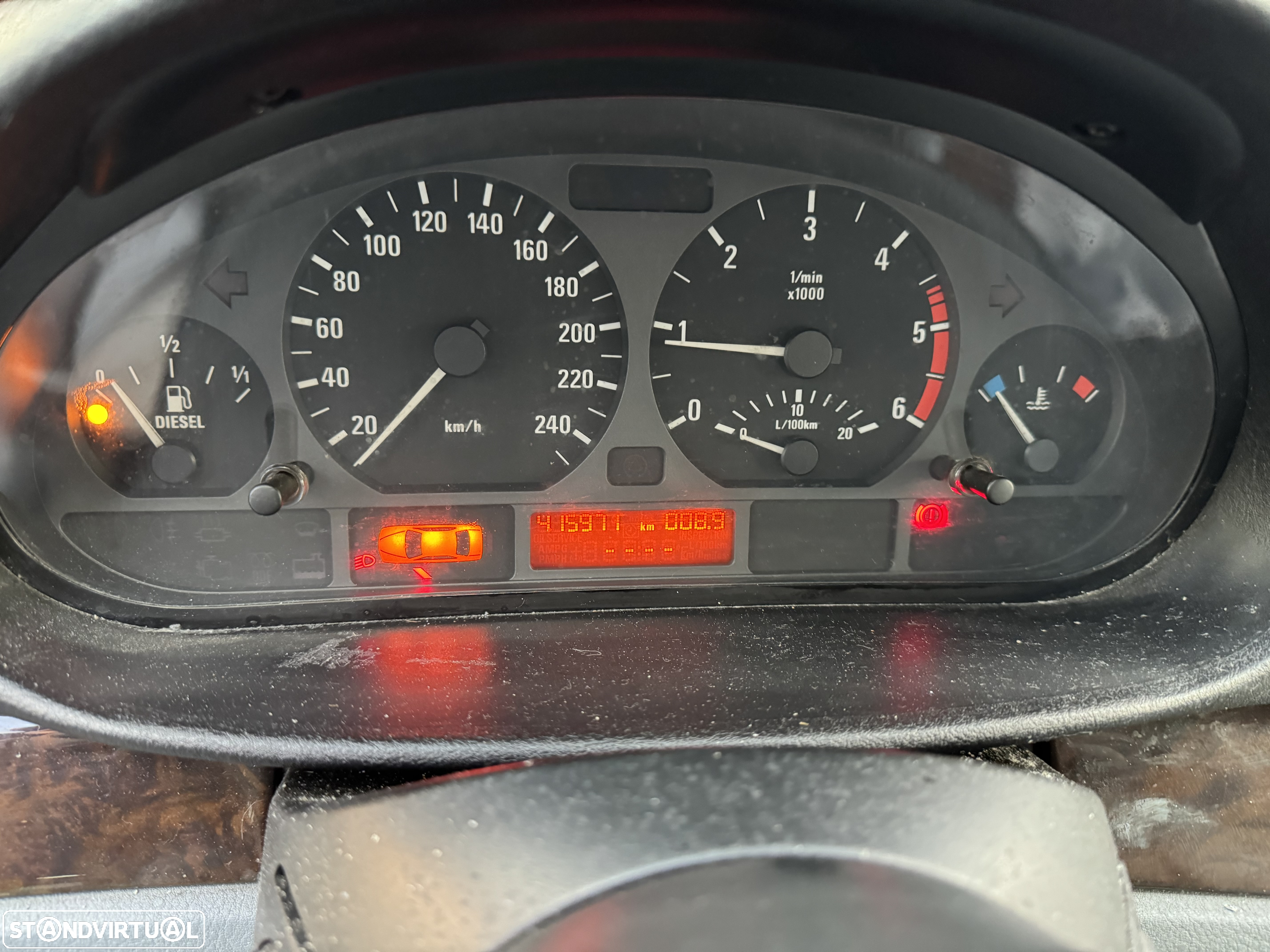 BMW 320 d Touring Séc.XXI - 14