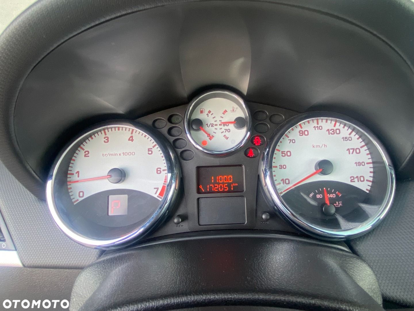 Peugeot 207 - 11