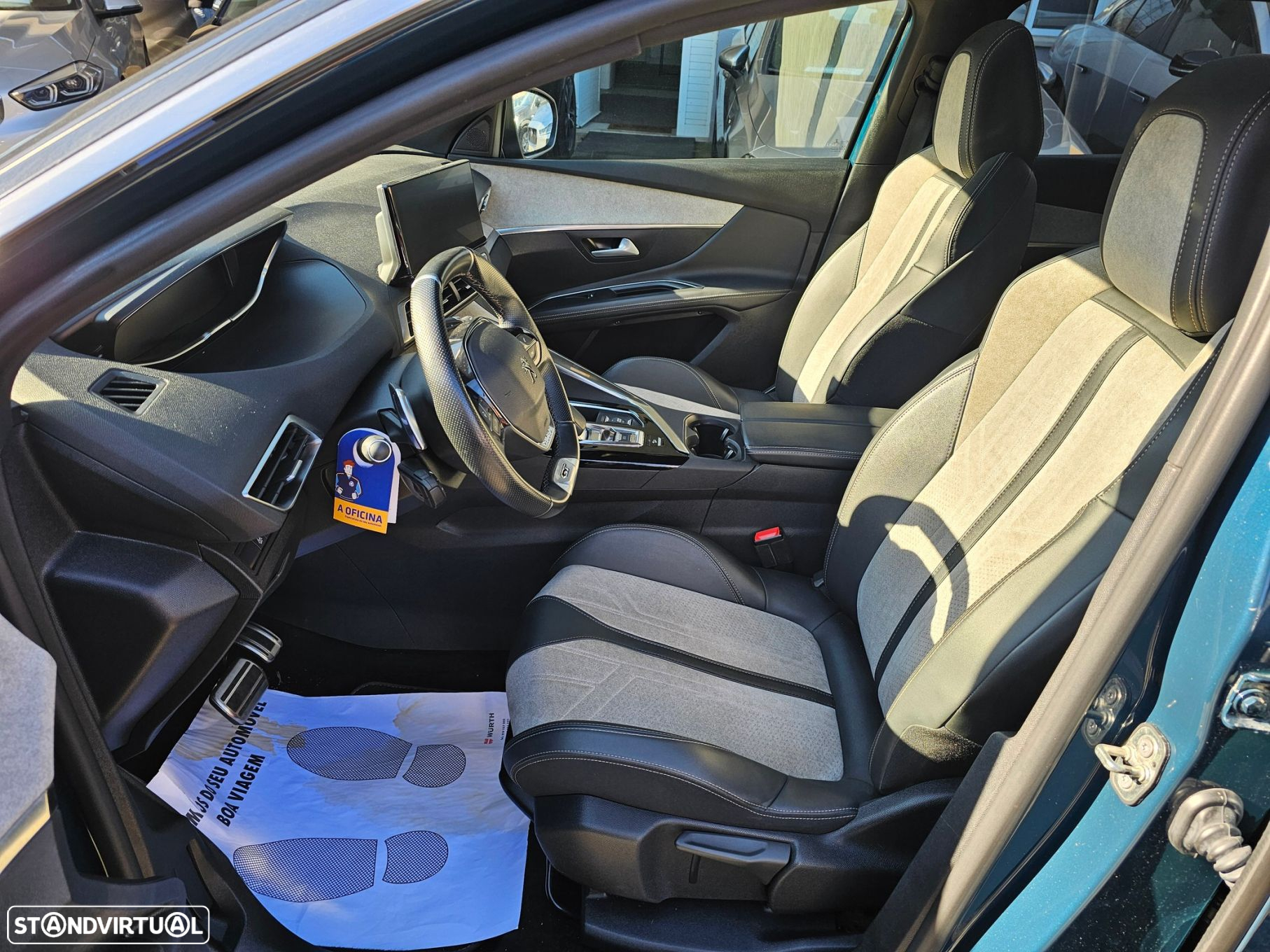 Peugeot 3008 1.6 Hybrid4 GT e-EAT8 - 4