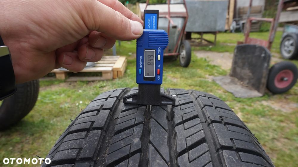 Opona Hankook DynaPro HP 235-60-16 zapas - 2