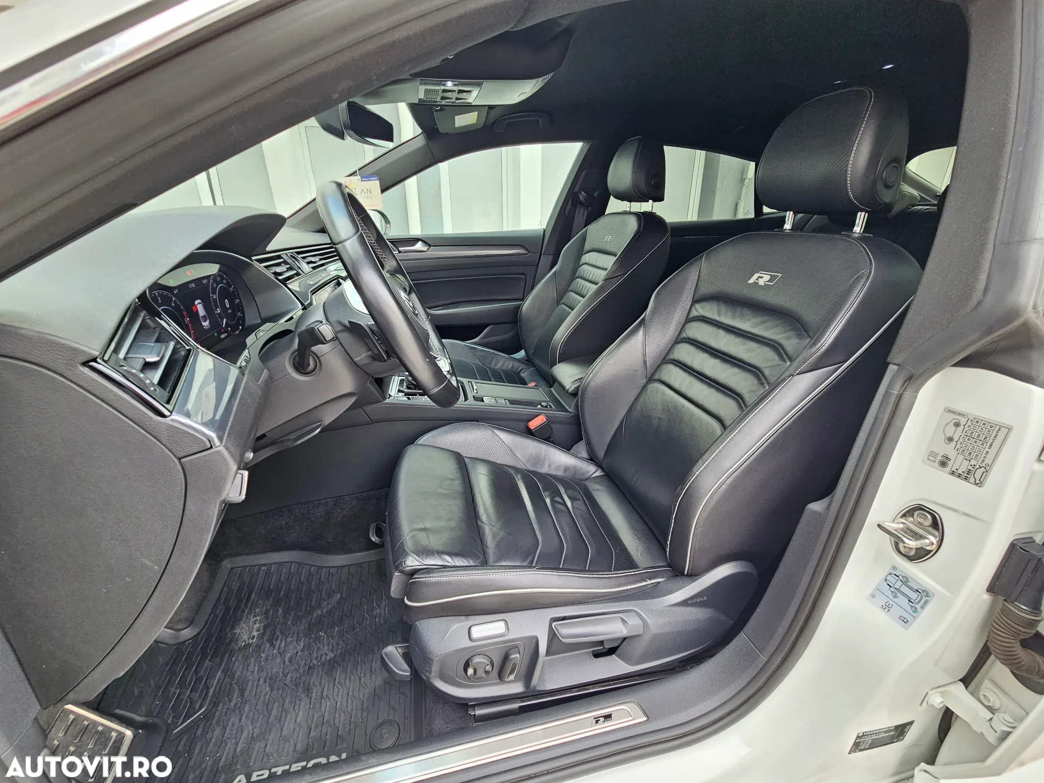 Volkswagen ARTEON 2.0 TDI DSG R-Line - 15