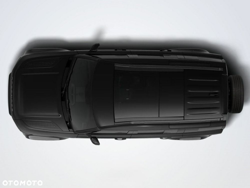 Land Rover Defender - 5