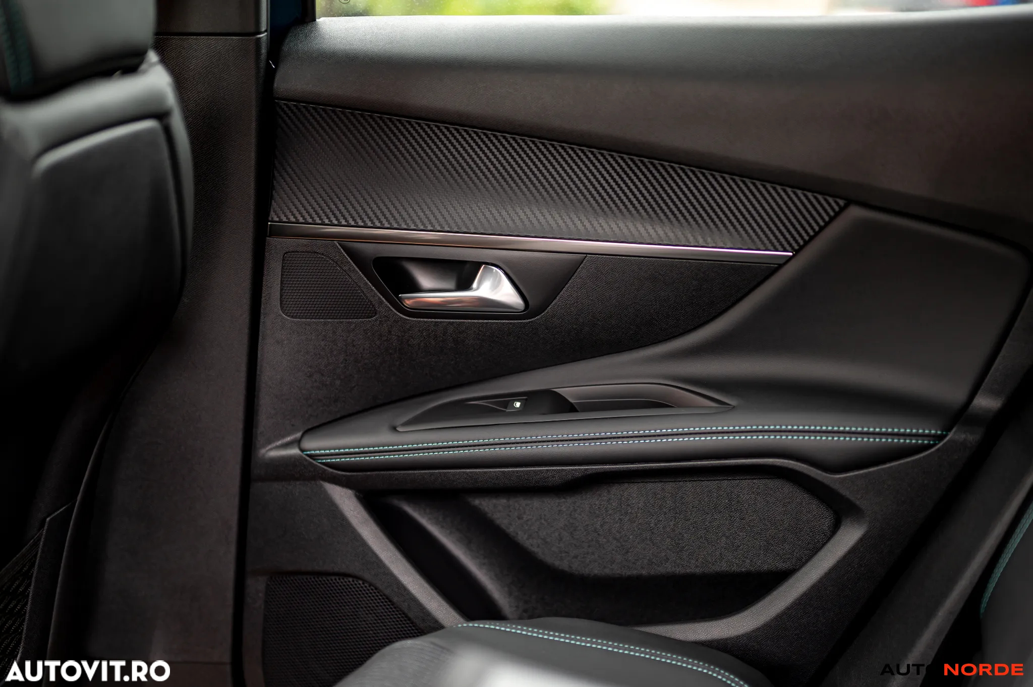 Peugeot 3008 Plug-In Hybrid 225 e-EAT8 Allure Pack - 37