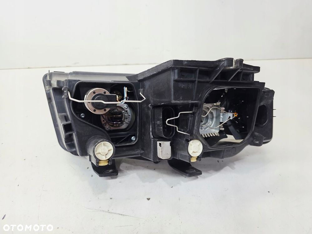 REFLEKTOR LAMPA LEWY PRZÓD XENON AUDI A4 B6 8E0941003S EU 65/25 - 9