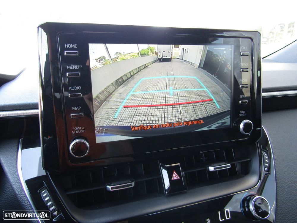 Toyota Corolla Touring Sports 1.8 Hybrid Comfort+P.Sport - 16