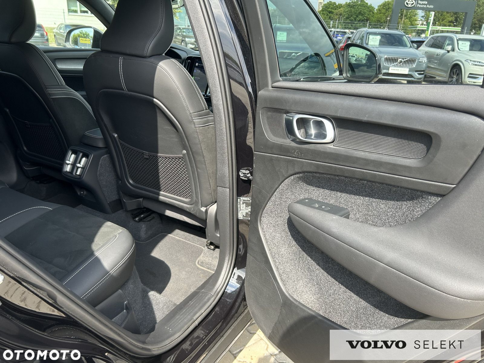 Volvo XC 40 - 24