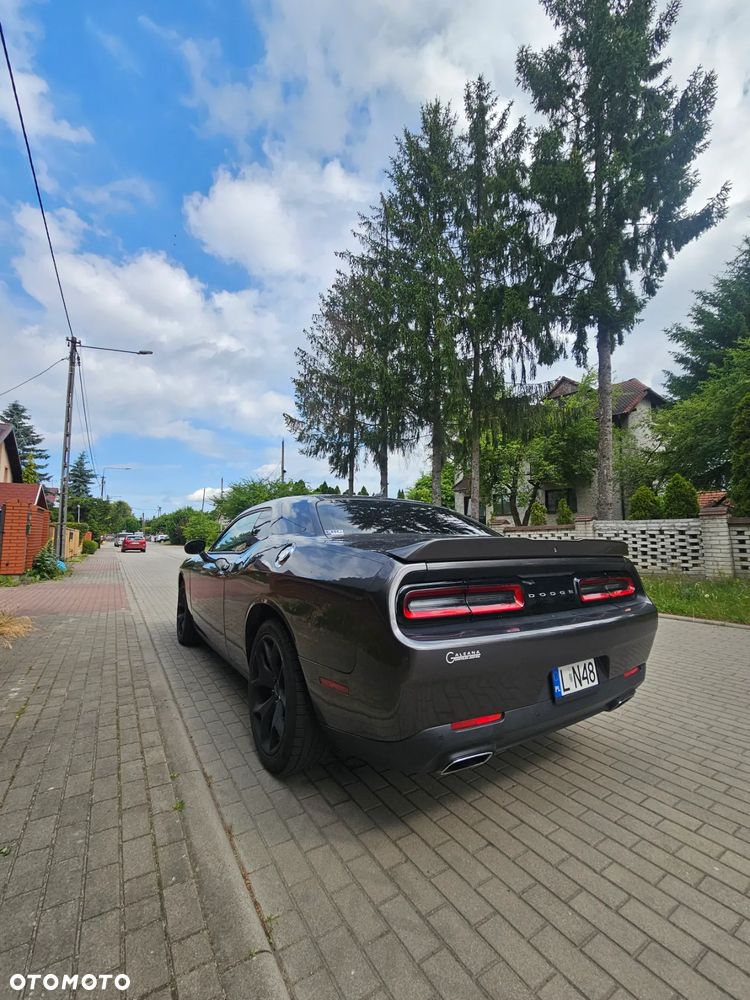Dodge Challenger Automatik SXT Plus - 6