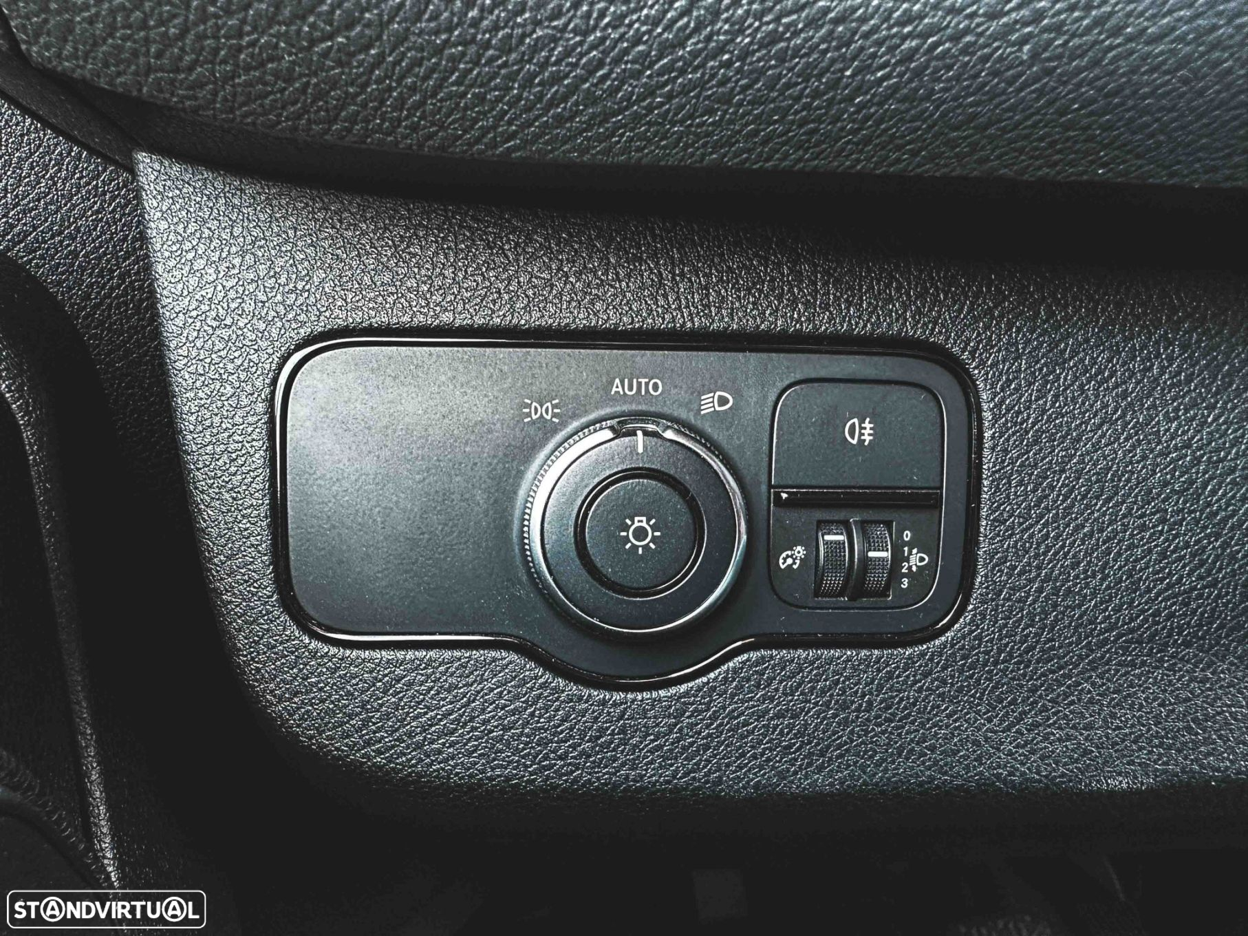 Mercedes-Benz Sprinter 317 CDI/37 - 12
