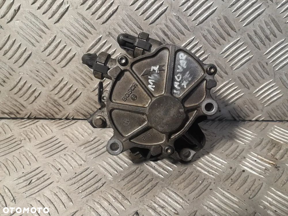 JAGUAR XF 250 POMPA VACUM 2.7 D 4R8Q-2A451-AF - 1
