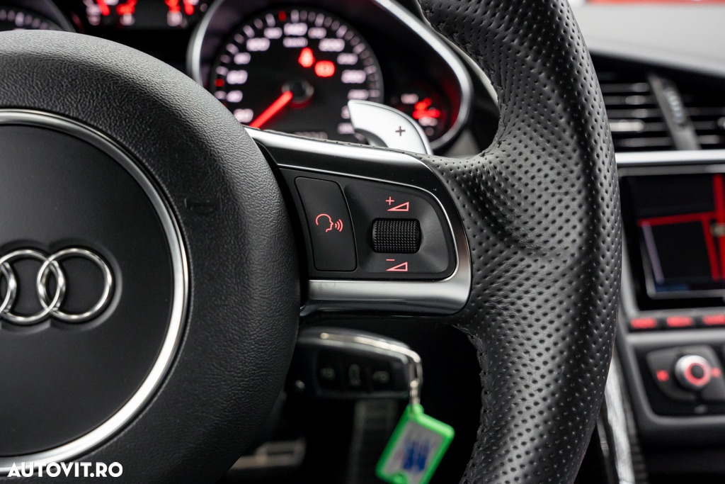 Audi R8 Coupe 4.2 FSI Quattro Stronic - 31