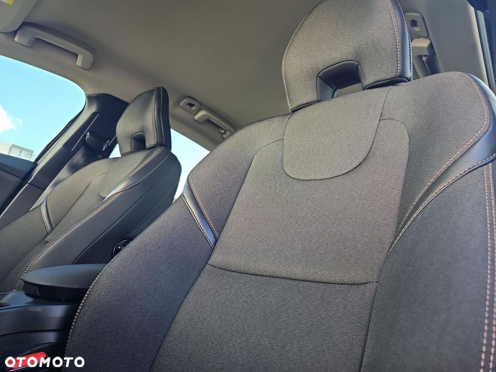 Volvo V40 T3 Drive-E Momentum - 22