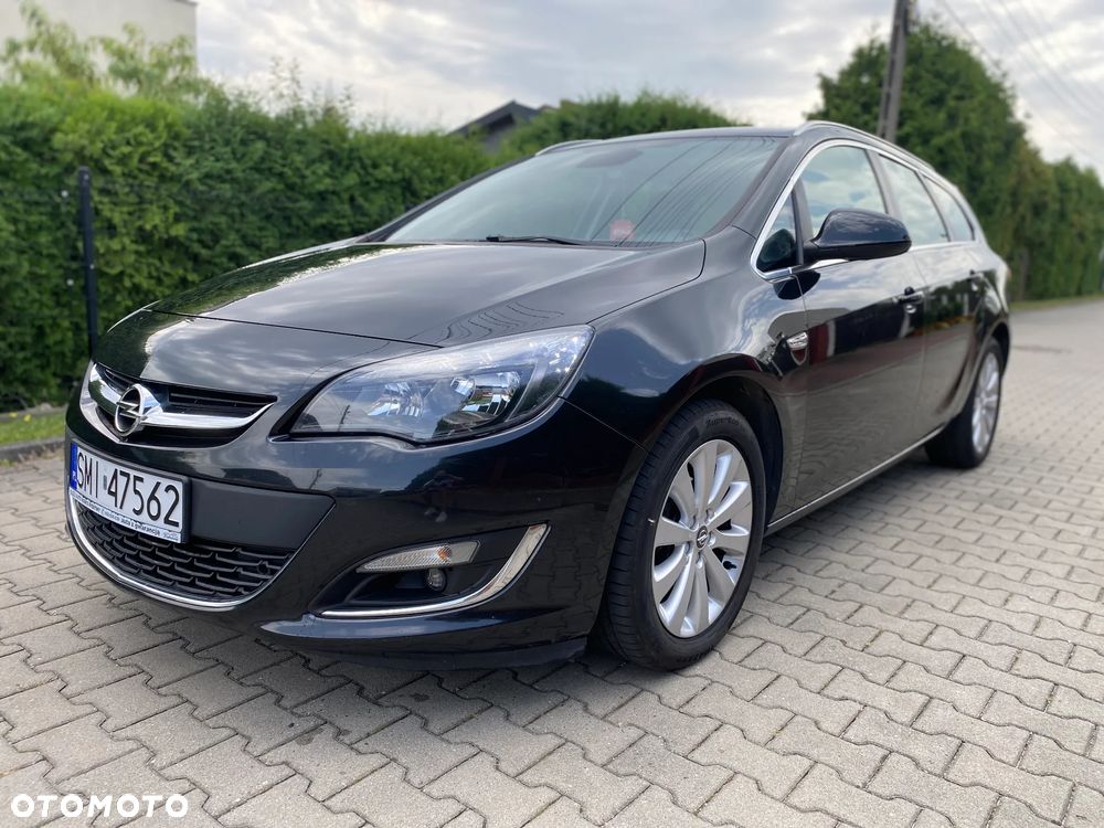 Opel Astra IV 1.4 T Cosmo