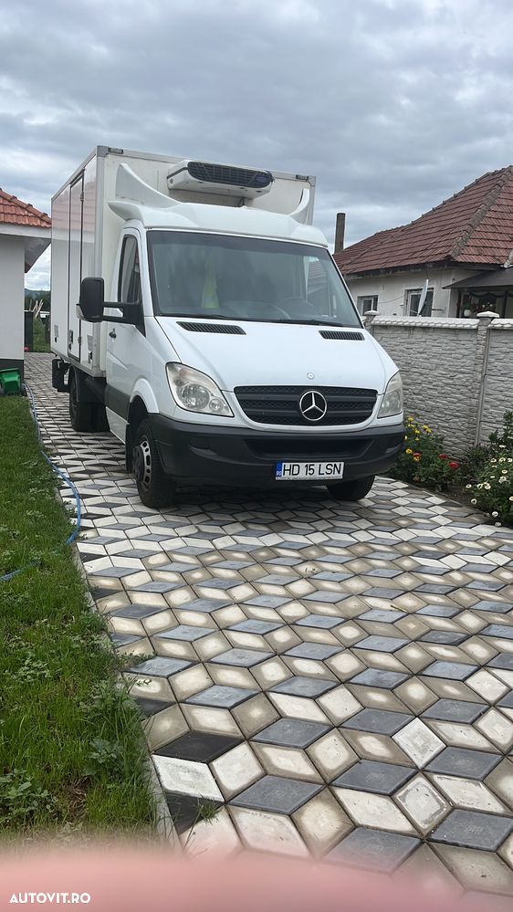 Mercedes-Benz Sprinter 906.211 - 9