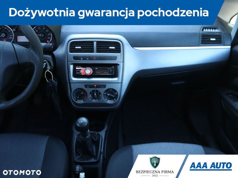 Fiat Punto 2012 - 10