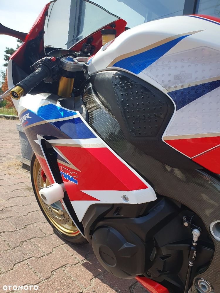 Honda CBR - 16