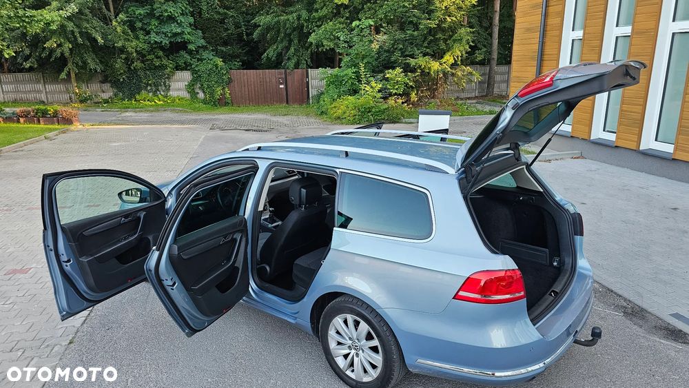 Volkswagen Passat 2.0 TDI Comfortline - 16