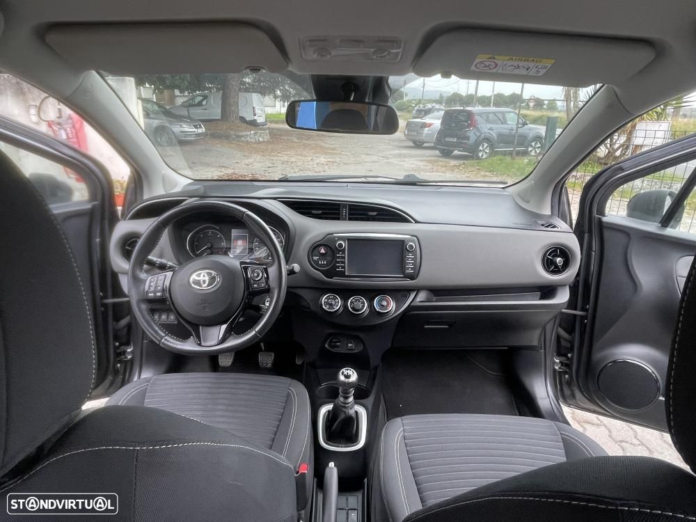 Toyota Yaris 1.4 D-4D Exclusive+P.Techno - 12