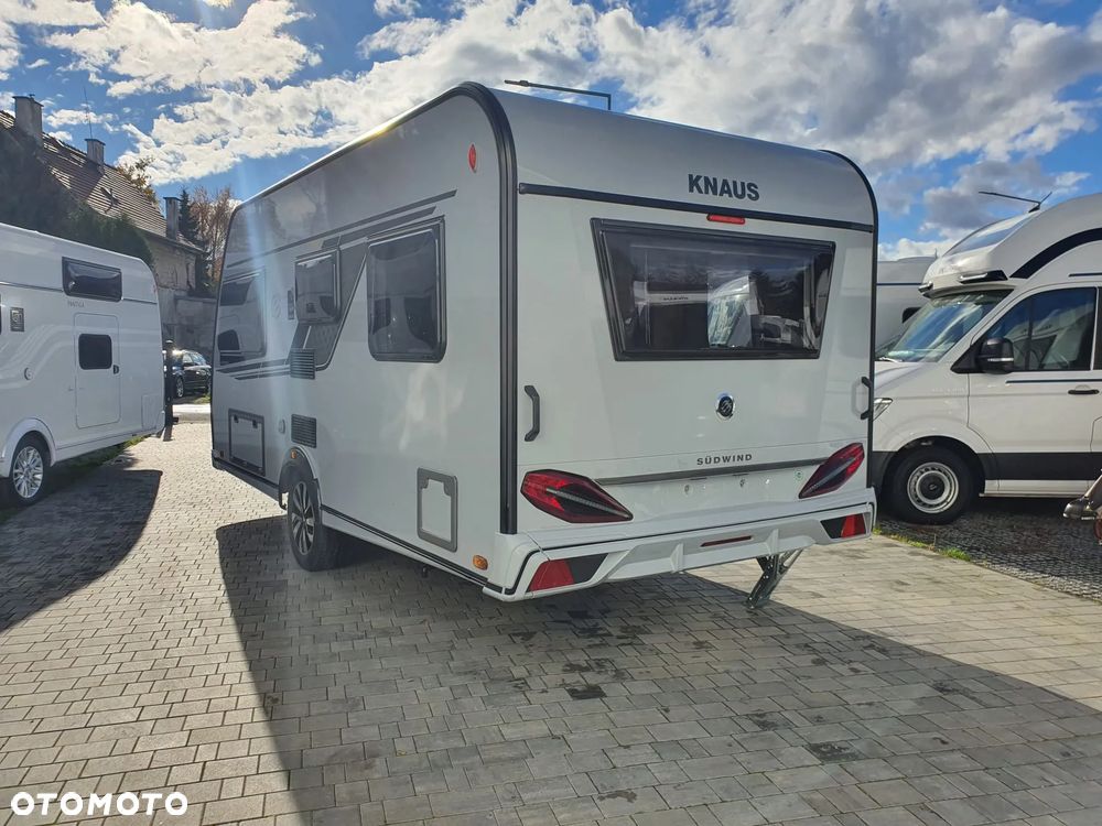 KNAUS SUDWIND 450 FU BLACK SELECTION - 7