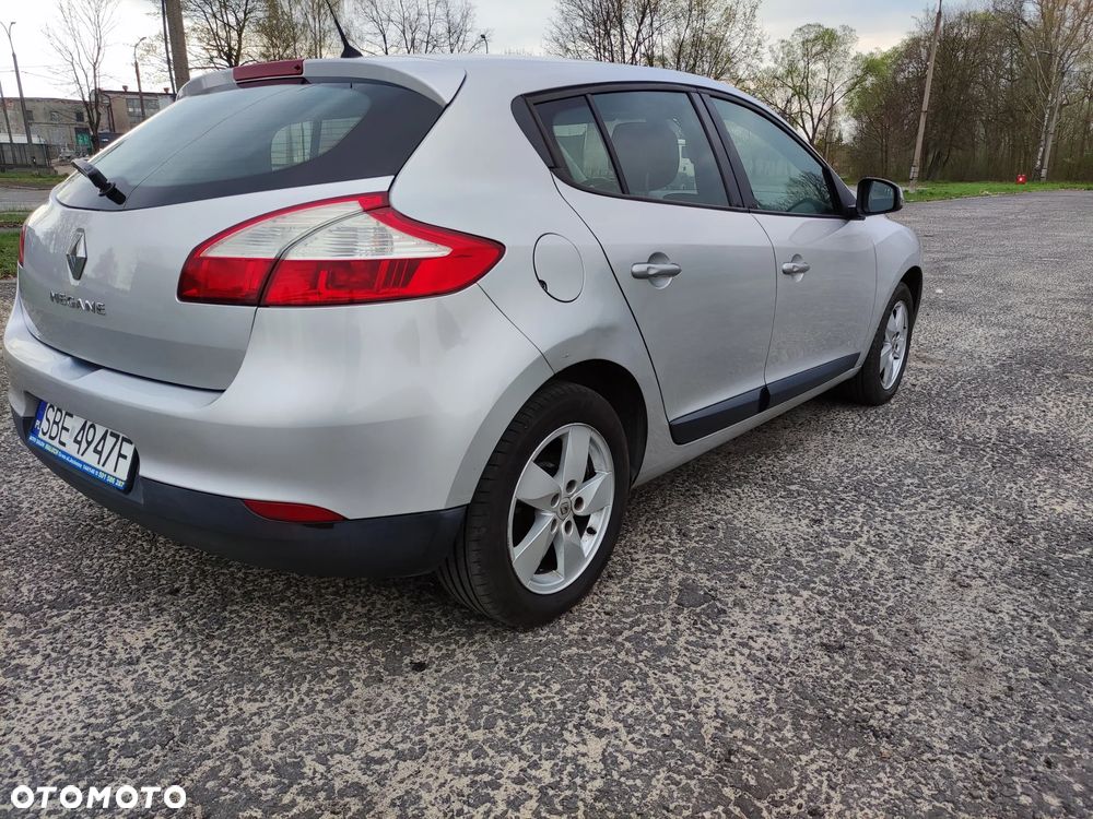 Renault Megane 1.6 16V 110 Expression - 3