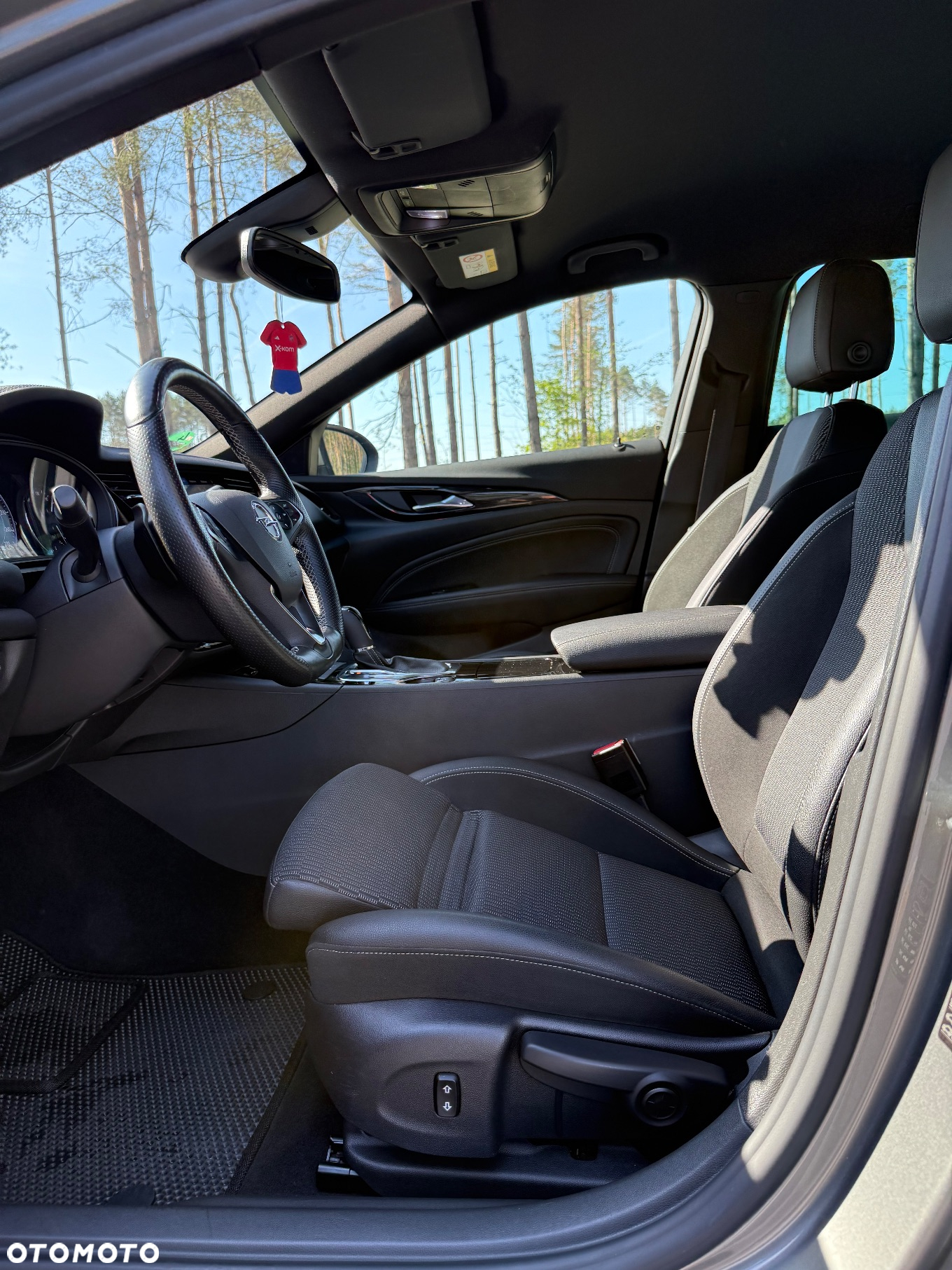 Opel Insignia - 27