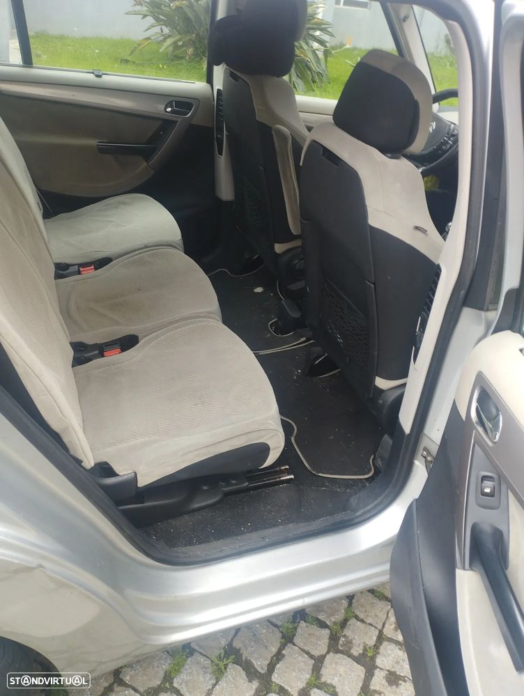 Citroën C4 Grand Picasso 1.6 HDi Confort - 14